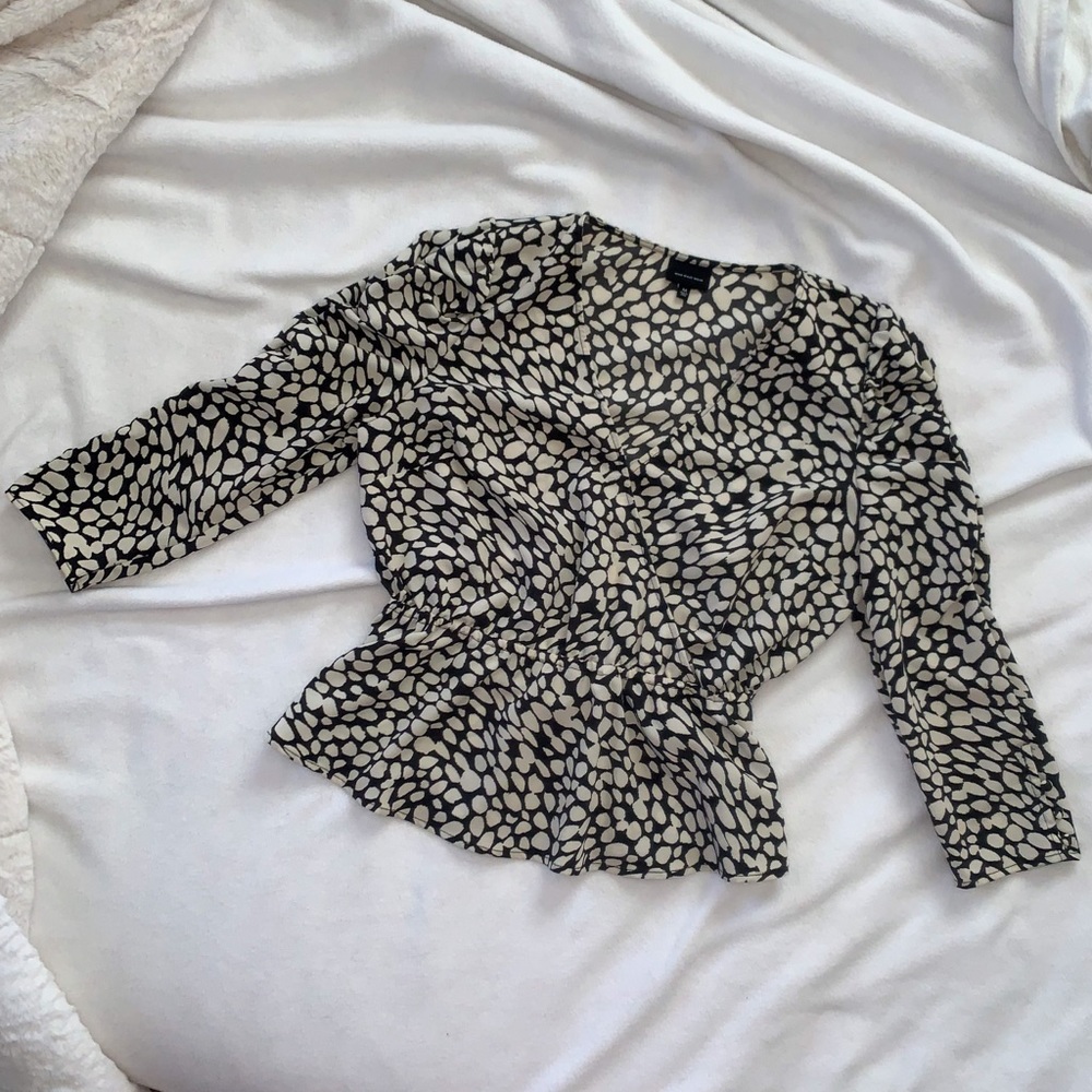 WhoWhatWear Black & White Peplum Blouse
